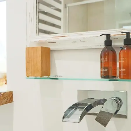 Cedar - Hopewell * Bristol