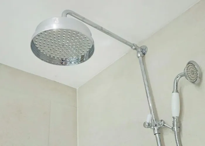 Cedar - Hopewell Holiday home Bristol