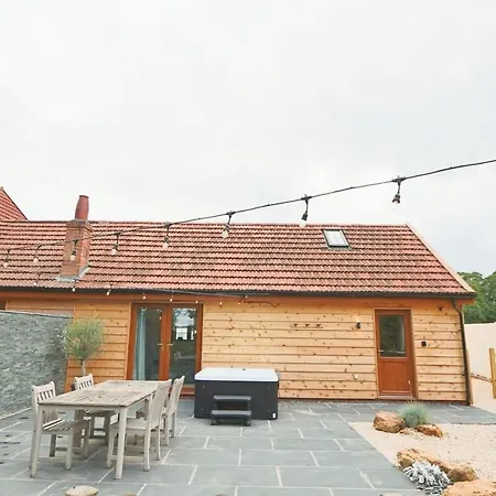 Cedar - Hopewell Holiday home