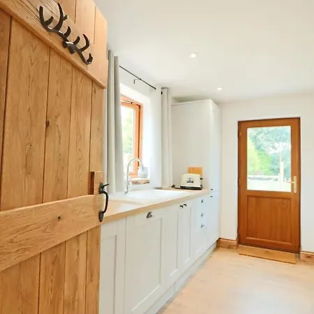 Cedar - Hopewell Holiday home