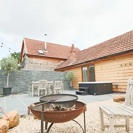 Cedar - Hopewell Holiday home *